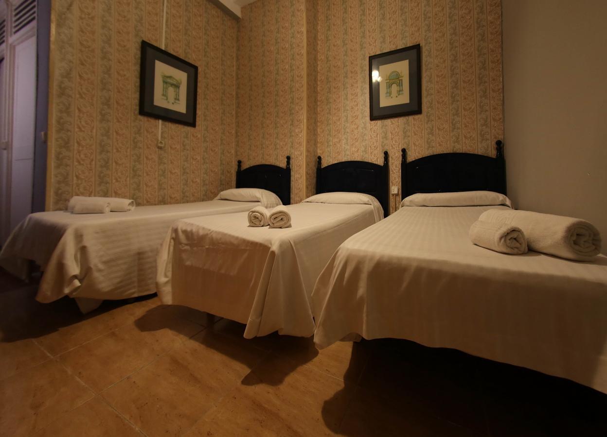 ריאוס Hostal Santa Teresa מראה חיצוני תמונה