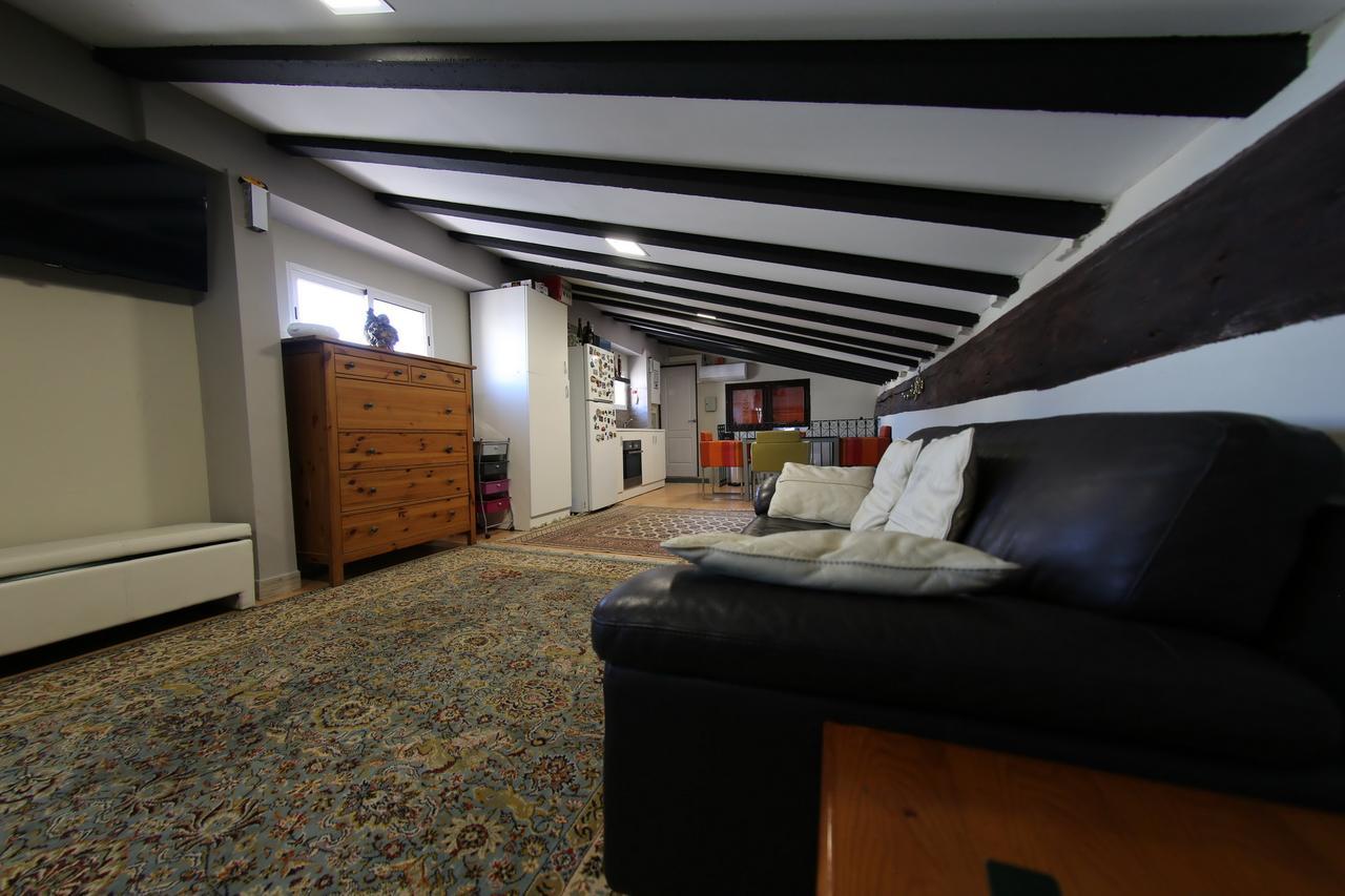 ריאוס Hostal Santa Teresa מראה חיצוני תמונה